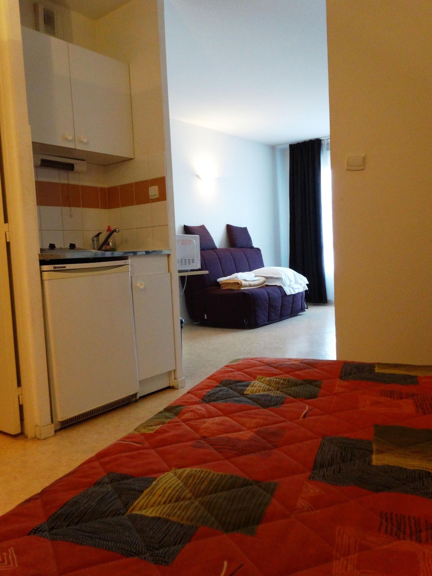 Kosy Appart'Hotels - La Maison Des Chercheurs วองโดวัวร์-เลส์-นองซี ภายนอก รูปภาพ