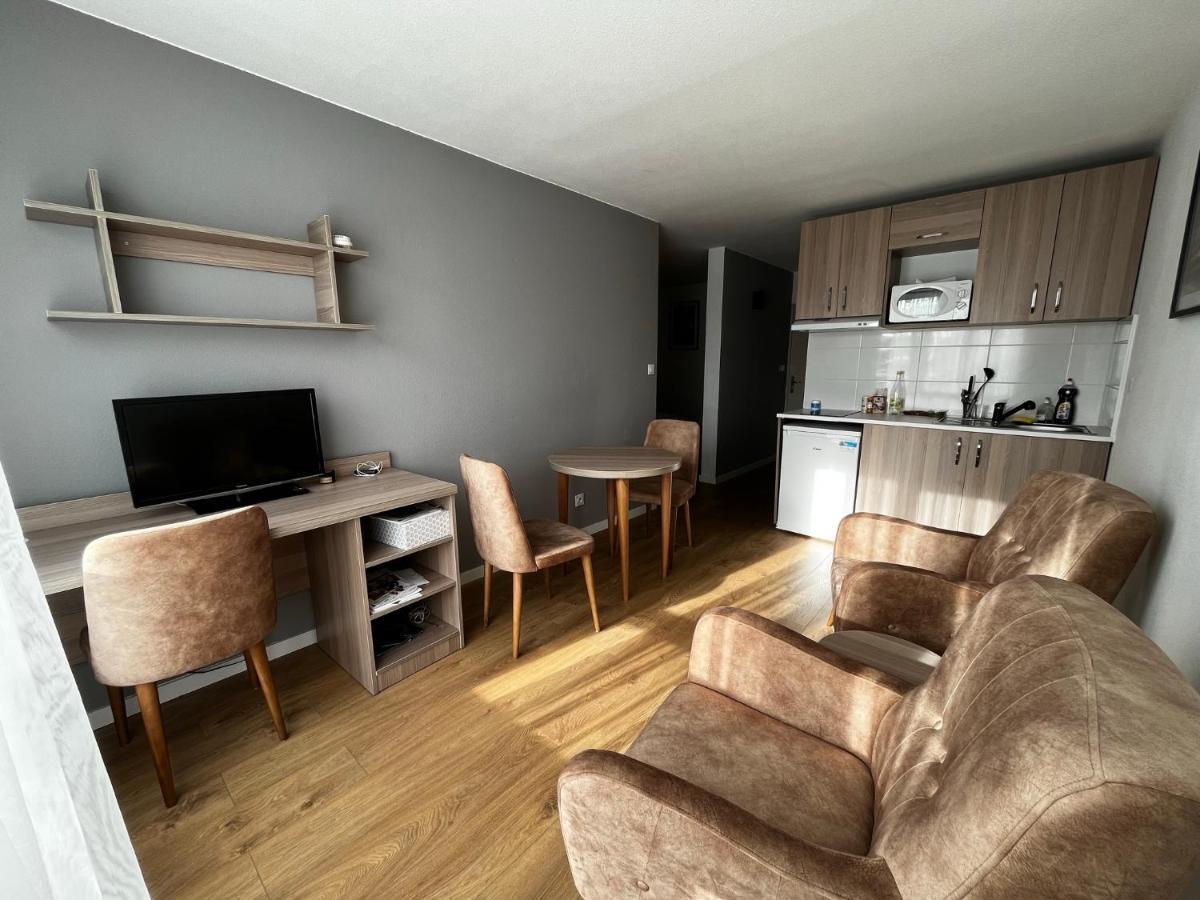 Kosy Appart'Hotels - La Maison Des Chercheurs วองโดวัวร์-เลส์-นองซี ภายนอก รูปภาพ