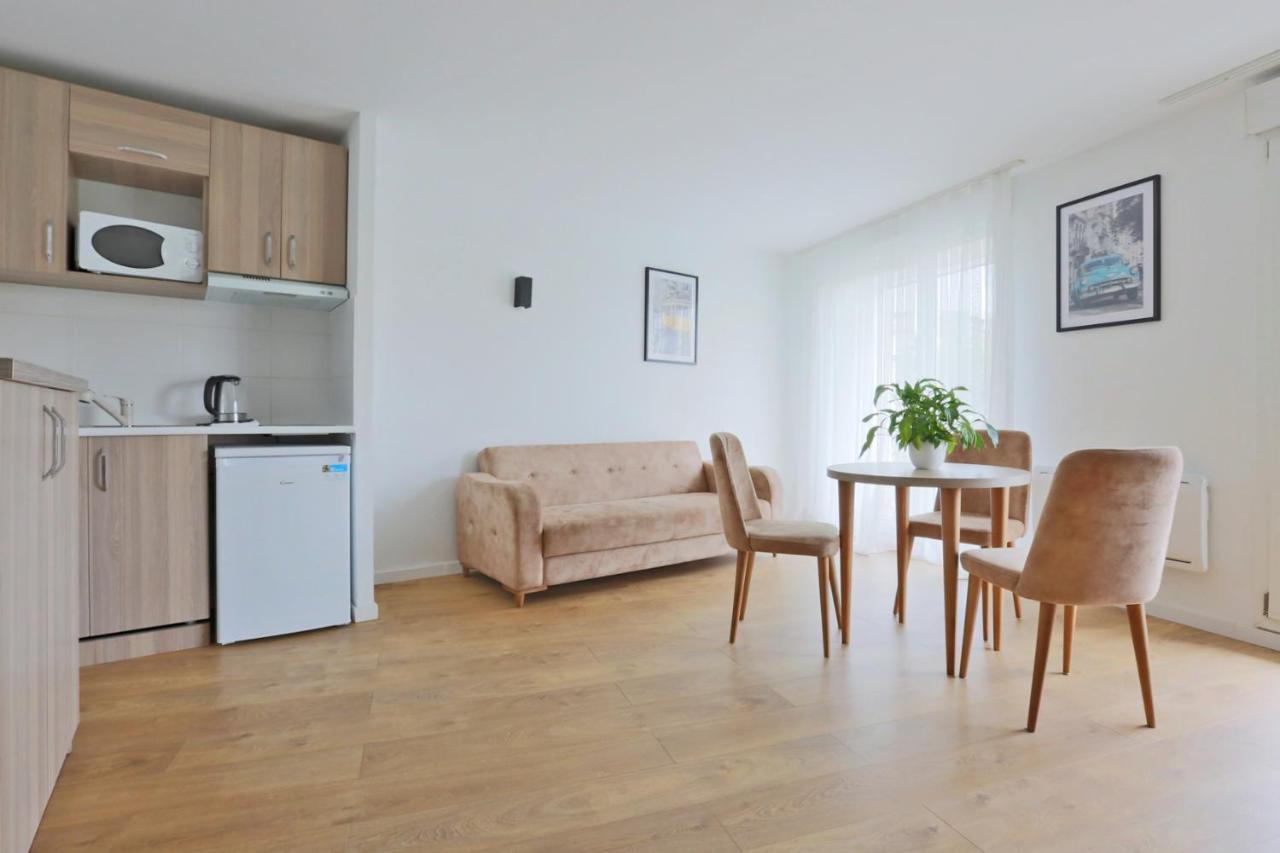 Kosy Appart'Hotels - La Maison Des Chercheurs วองโดวัวร์-เลส์-นองซี ภายนอก รูปภาพ