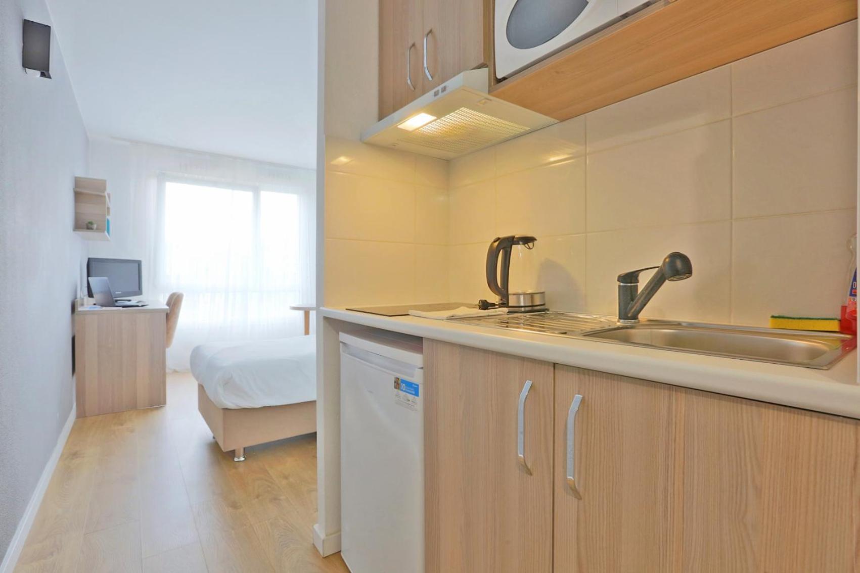 Kosy Appart'Hotels - La Maison Des Chercheurs วองโดวัวร์-เลส์-นองซี ภายนอก รูปภาพ